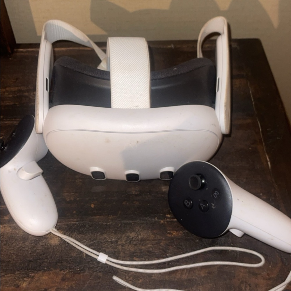 Virtual Reality Headset